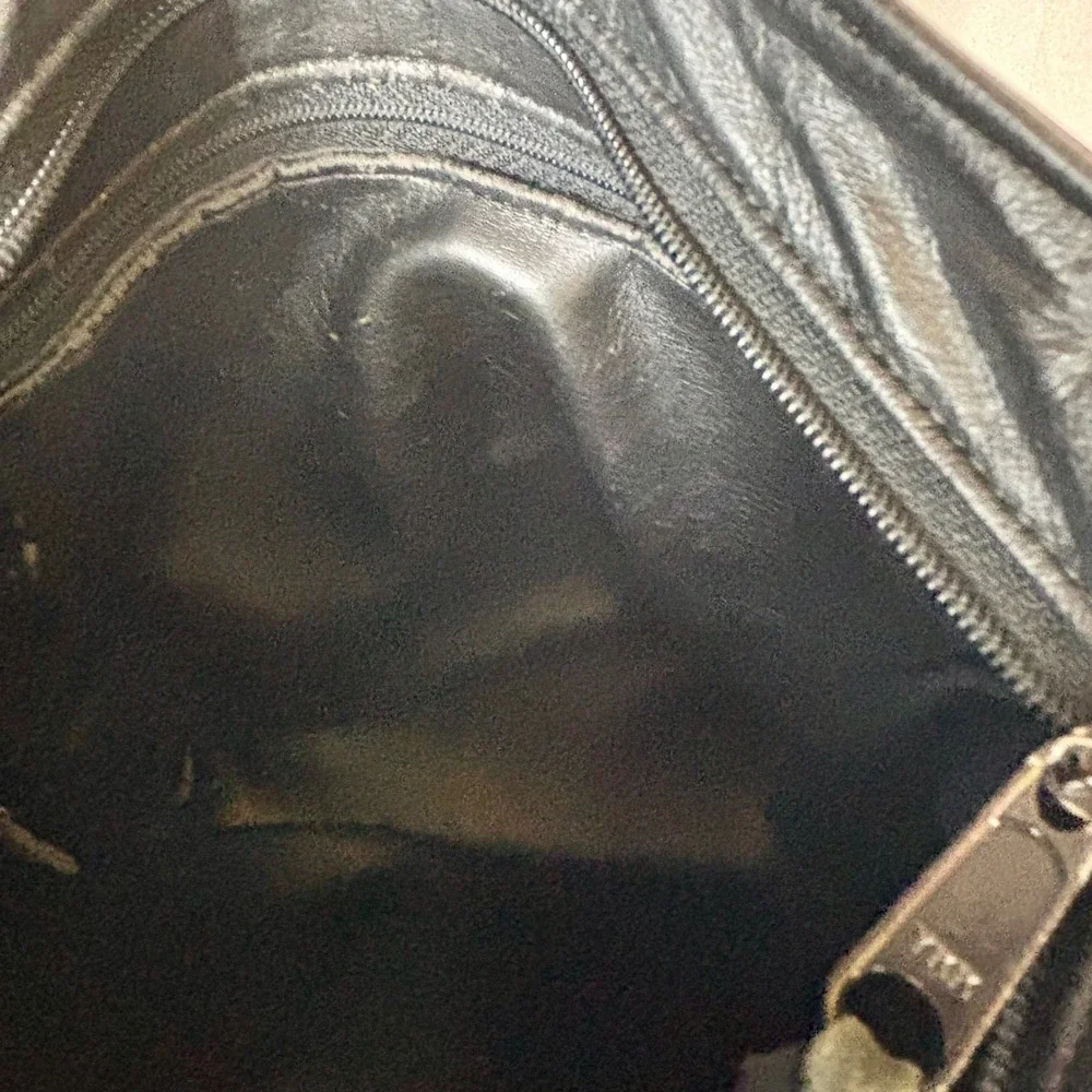Leaf Leather C.L. Whiting  Black Brown Embossed Crossbody Bucket Bag USA Made